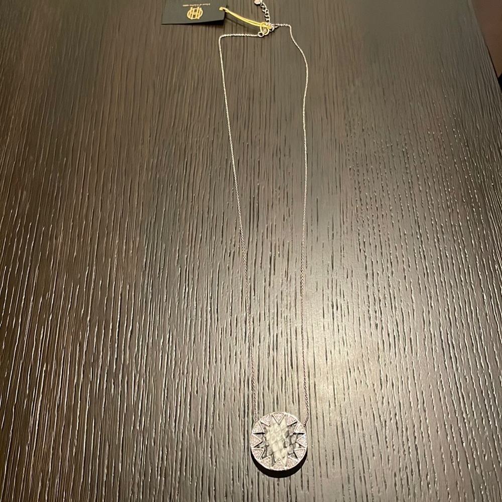 House of Harlow Necklace